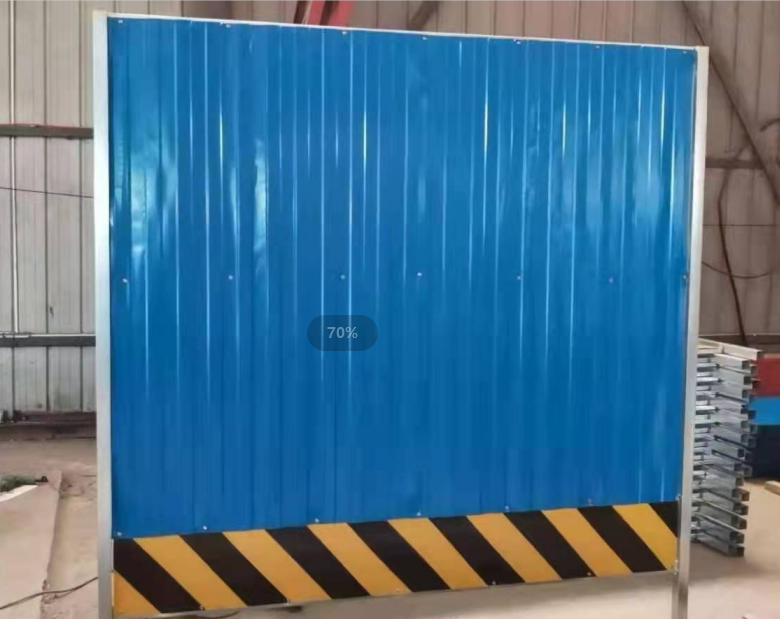 鼓楼可移动围挡（带水泥底座）